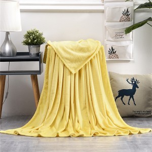 China Factory 100%polyester Super Soft Throw Blanket For Winter