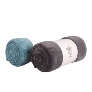 Solid Coral Fleece Good Quality Blanket Throw Comfortable Throw