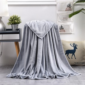 China Factory 100%polyester Super Soft Throw Blanket For Winter