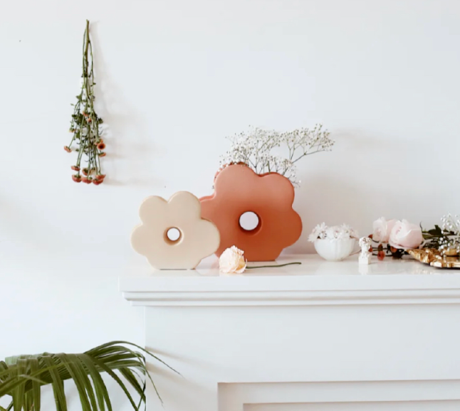 Geometric flower shape flower pot