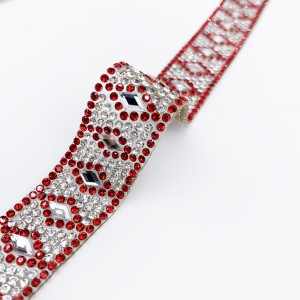 2021 hot sales factory price wholesales garment accessories hot fix metal chains for clothing belt buckles