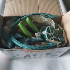Plants 7 Piece Gardening Tool Set with Carrying Tote Bag