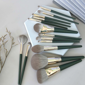 14PCS Brochas De Maquillaje Kabuki Brushes China Custom Logo Natural Wooden Handle Makeup Brush Set