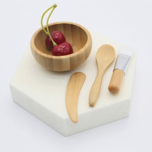 Sample Available Cute Small Skin Care DIY Cosmetic Bamboo Mask Mixing Bowl Tool Sets 4 pack with Bowl ,Brush,Blade,Mini Spoon