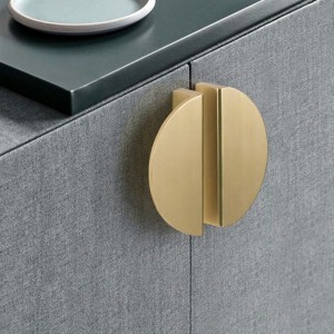 Brass half moon handles and knobs cabinet handles Guangdong furniture hardware factory