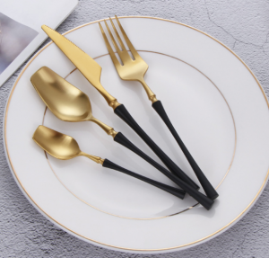 Luxury Metal reusable gold plated cutlery flatware pvd plated stainless steel 304 gold spoon fork knife cutlery set