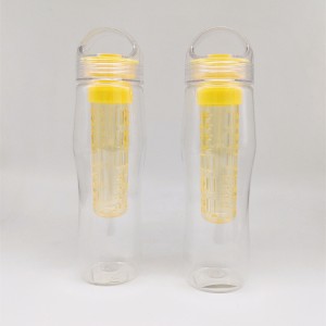 Wholesale high quality plastic BPA free sport blank water bottle custom logo fruit filter drink bottles