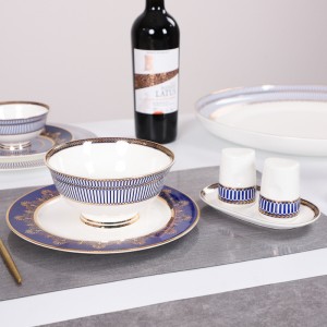 02pcs Dinner Set Gift European Style Luxury Elegant Decal Tableware Tea Set Banquet Bone China Plate Sets Dinnerware