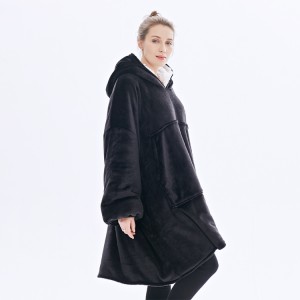 Custom Solid Giant Pocket Women Men Hooded Wearable Sherpa Sweatshirt Oversized Hoodie Blanket for Adults