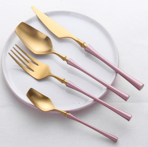 Luxury Metal reusable gold plated cutlery flatware pvd plated stainless steel 304 gold spoon fork knife cutlery set