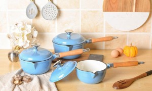 Cast iron cookware