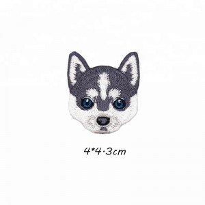 China manufacturer custom dog iron on embroidery patches for clothing accessories