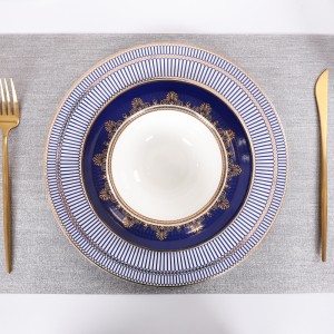 02pcs Dinner Set Gift European Style Luxury Elegant Decal Tableware Tea Set Banquet Bone China Plate Sets Dinnerware
