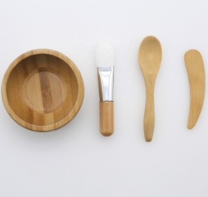 Sample Available Cute Small Skin Care DIY Cosmetic Bamboo Mask Mixing Bowl Tool Sets 4 pack with Bowl ,Brush,Blade,Mini Spoon