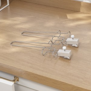 Save space 304 stainless steel wall-mounted adjustable goblet holder hanging wine glass rack kitchen storage