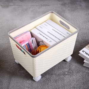 Custom size movable baby toy daily necessities plastic storage basket with wheel