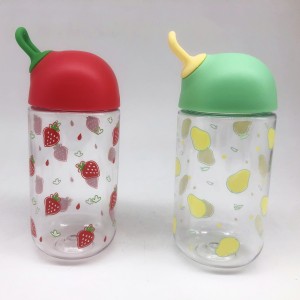 Wholesale BPA free plastic kids water bottle with custom logo children portable sport drinking bottles