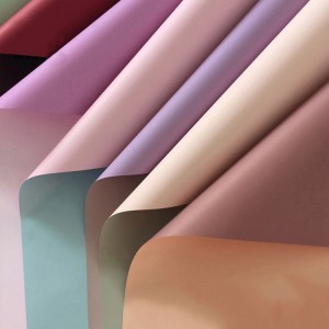 Wholesale Flowers Carnation Paper Christmas Party Gift Wrapping Supplies Neutral Color Florist Wrapping Bouquet Wrapper