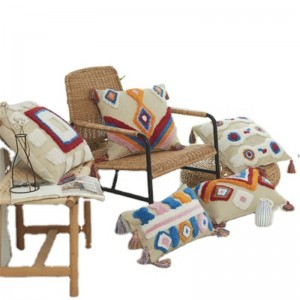 Wholesale Home Decorative Cotton Throw Pillow Covers Tufted Tassel Cushion Pillow Covers