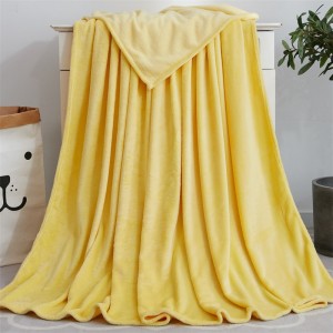 Good Quality Custom Soft Polyester Fleece Throw Blanket For Winter bed blankets