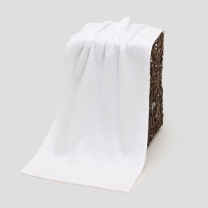 China Manufacturers Wholesale Good quality Cheap price super soft pure color luxury towels bath 100% cotton gift set