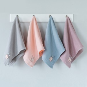 Wholesale simple patch cotton absorbent children’s face towel sustainable children’s face towel