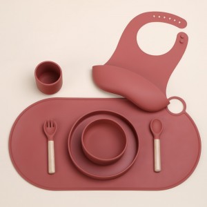 Toddler Christmas Custom Silicone Plate Kids Baby Feeding Placemat Set Waterproof Non Slip Silicone Table Place Mats